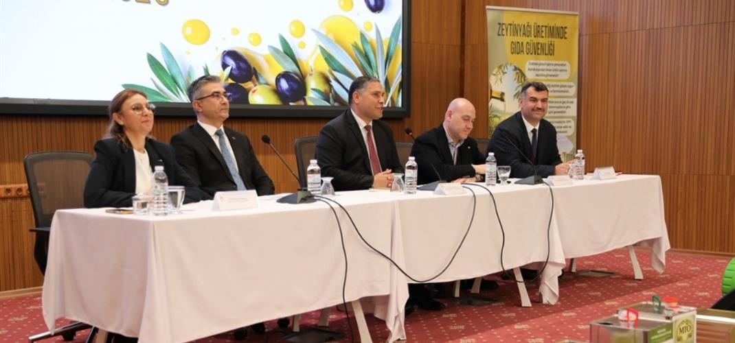 ZEYTİNYAĞI SEKTÖR TEMSİLCİLERİ İL MÜDÜRLÜĞÜMÜZDE BULUŞTU ZEYTİNYAĞI SEKTÖRÜ DEĞERLENDİRİLDİ